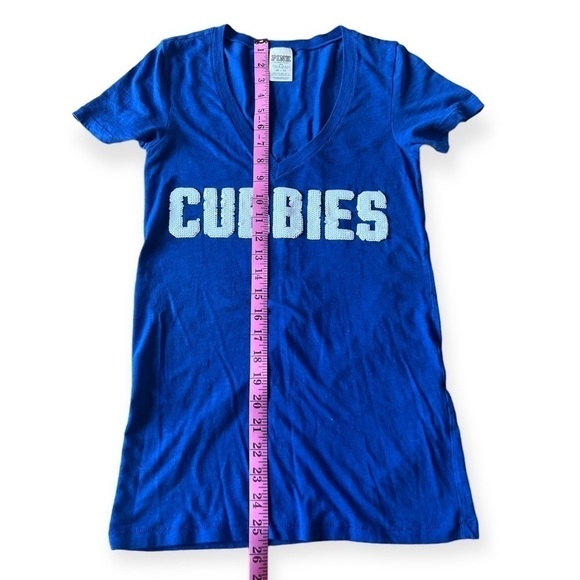 PINK Victoria’s Secret Chicago Cubbies Baseball Sequin V-Neck T-Shirt, XS - Picture 8 of 9